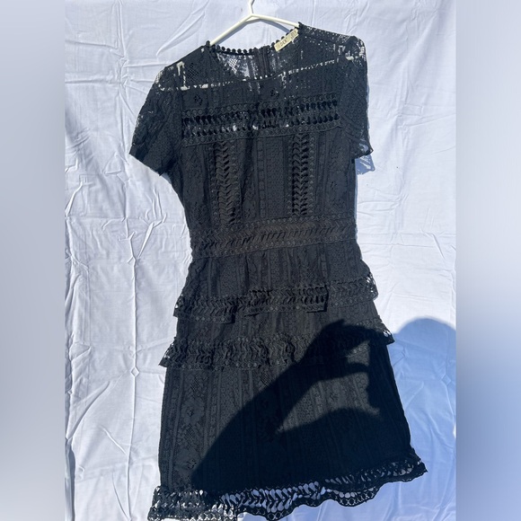 Mini dress - Picture 1 of 1